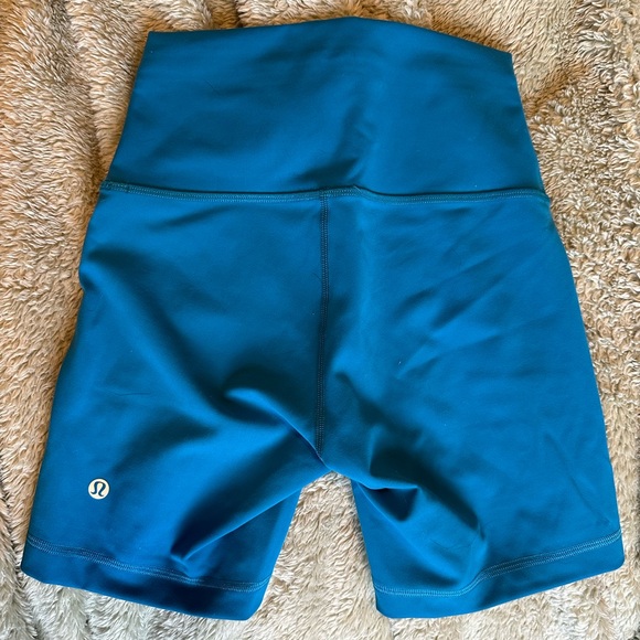 Lululemon Wunder Train High Rise 6” Shorts - Picture 4 of 6